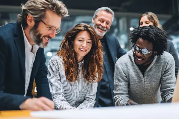 Professional business coach training team in leadership development strategies and team collaboration